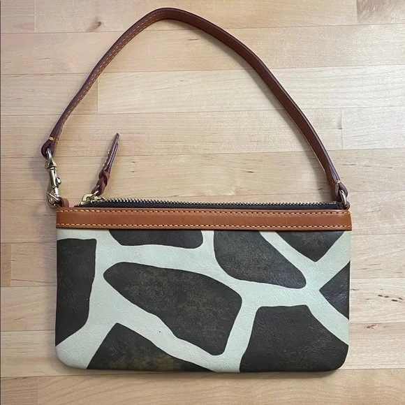 Dooney & Bourke Giraffe Wristlet - Picture 3 of 6